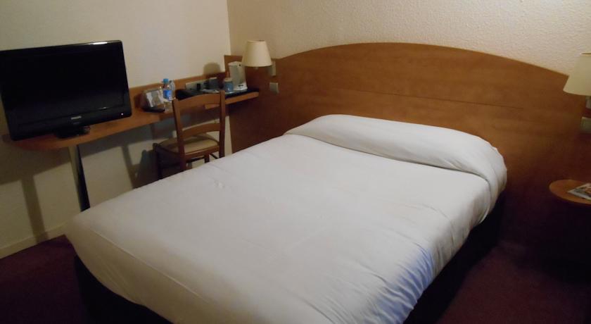 Mondhotel Chelles Chambre photo